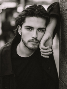 Vanilla Models - Oskar