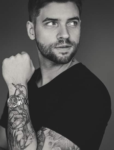 Vanilla Models - Samuel