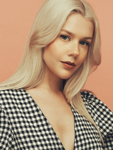 Vanilla Models - Jula Sz