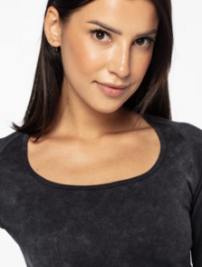 Vanilla Models - Julia R